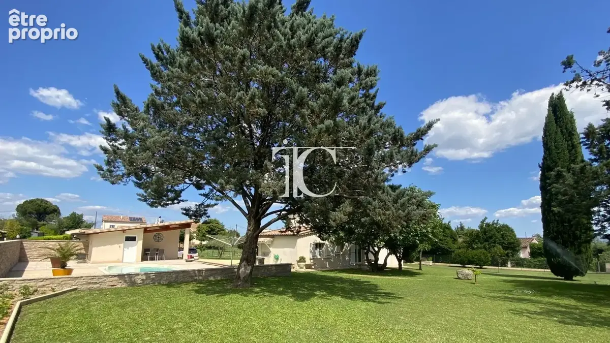 Saint ambroix, maison 89m2, 2 chambres + coin bureau/nuit, garage, dependance, piscine, sur 2584m2 - photo 2