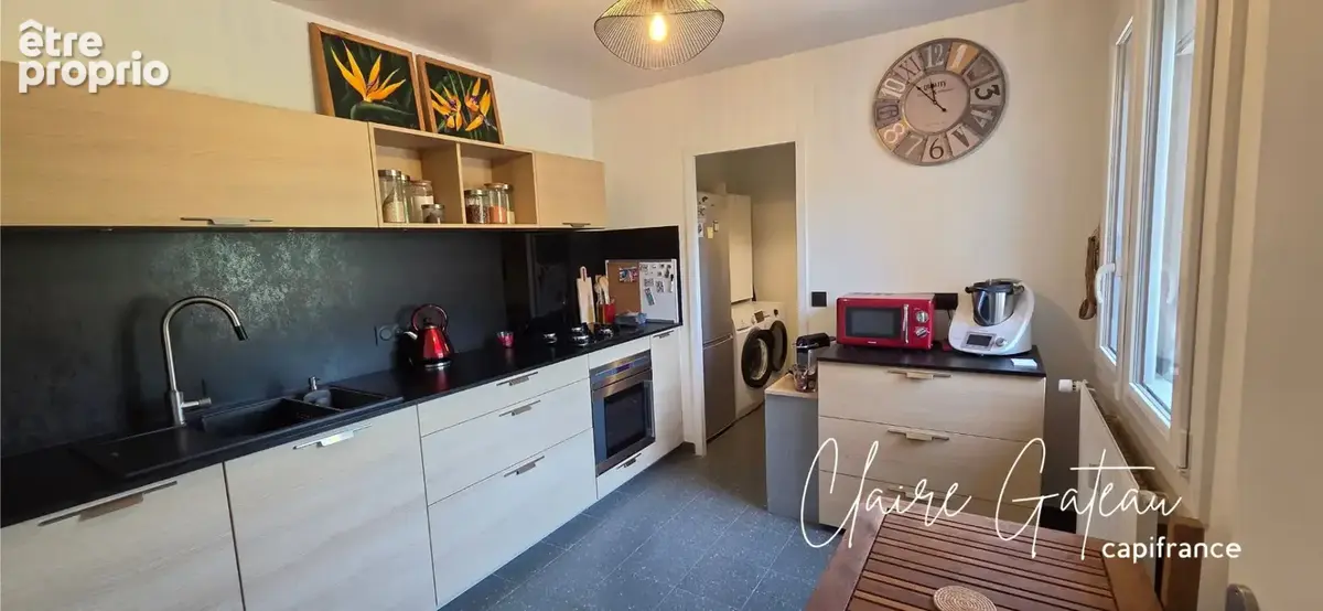 Appartement à vendre 4 pièces CHAMBERY (73) Duplex avec terrasse de 24 M², vue dégagée et garage - photo 4