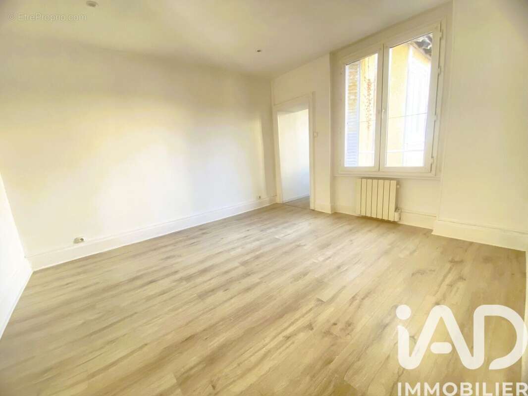 Photo 2 - Appartement à VICHY