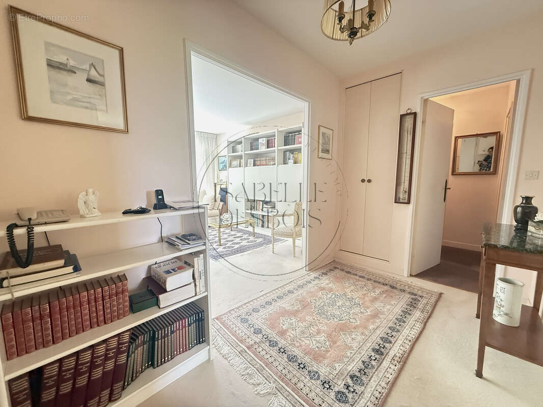 Appartement à CHAMBOURCY