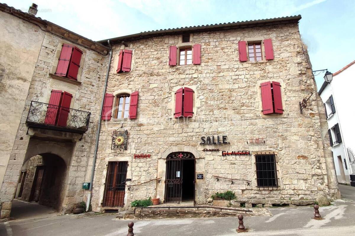 Appartement à CEILHES-ET-ROCOZELS