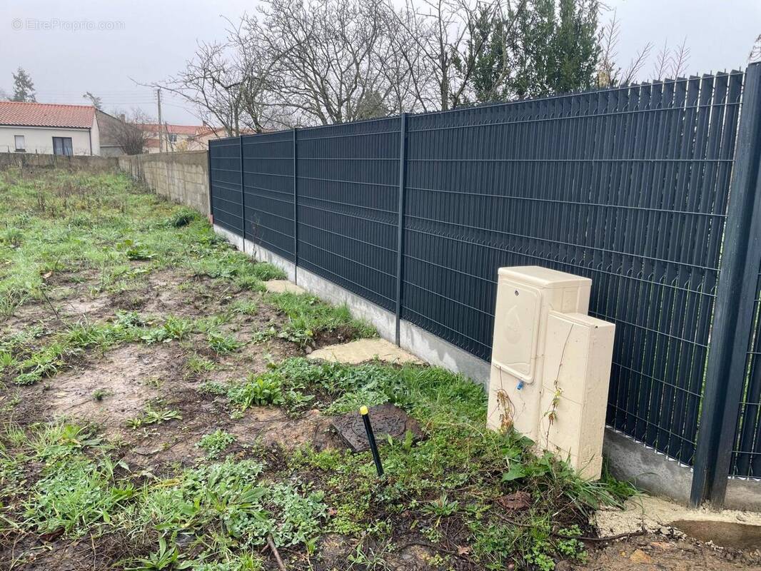 Photo 1 - Terrain à SAINT-COLOMBAN