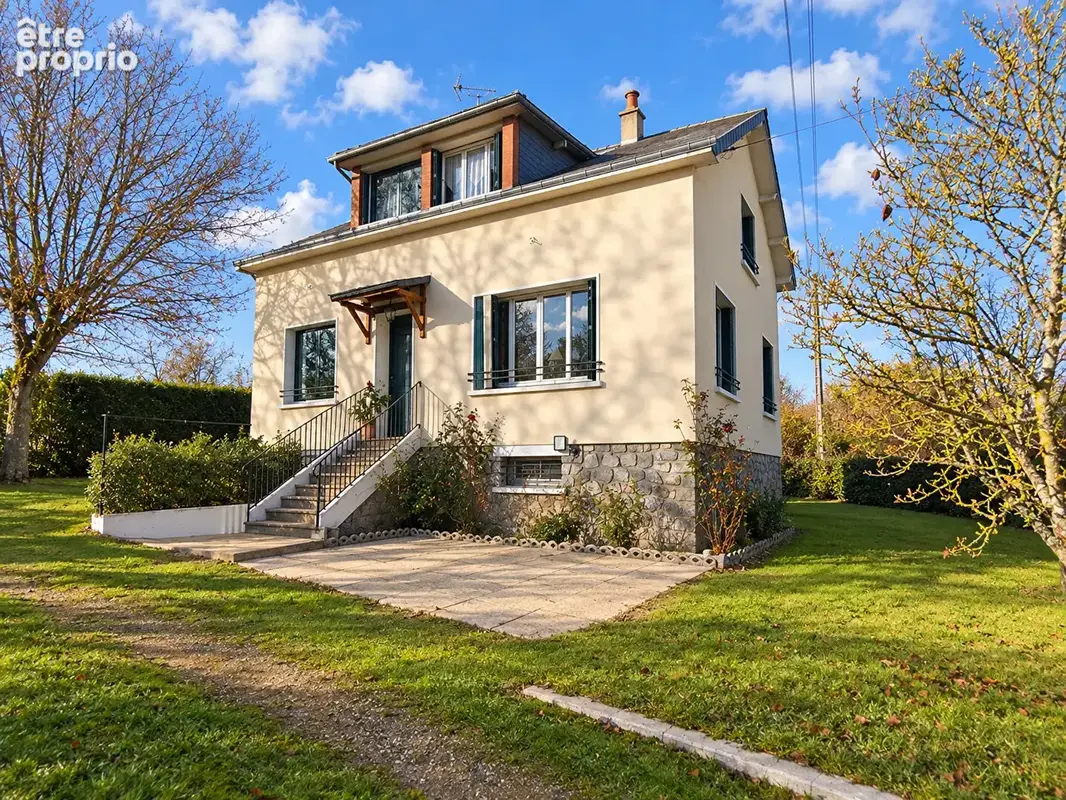 Maison à VIBRAYE