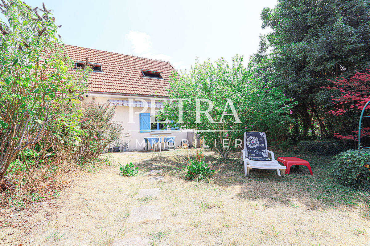 Maison L Hay Les Roses 4 pièce(s) 96 m2 - photo 11