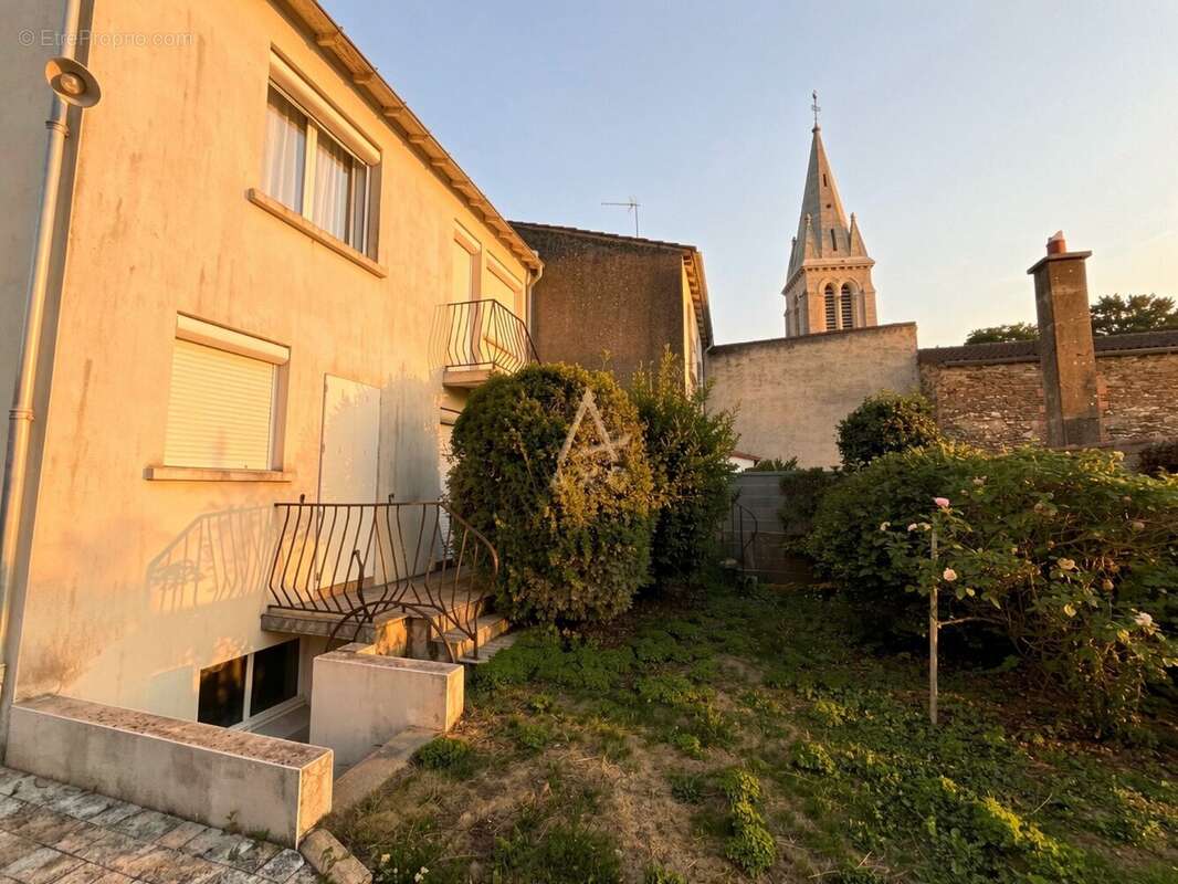 Maison à CHAUCHE