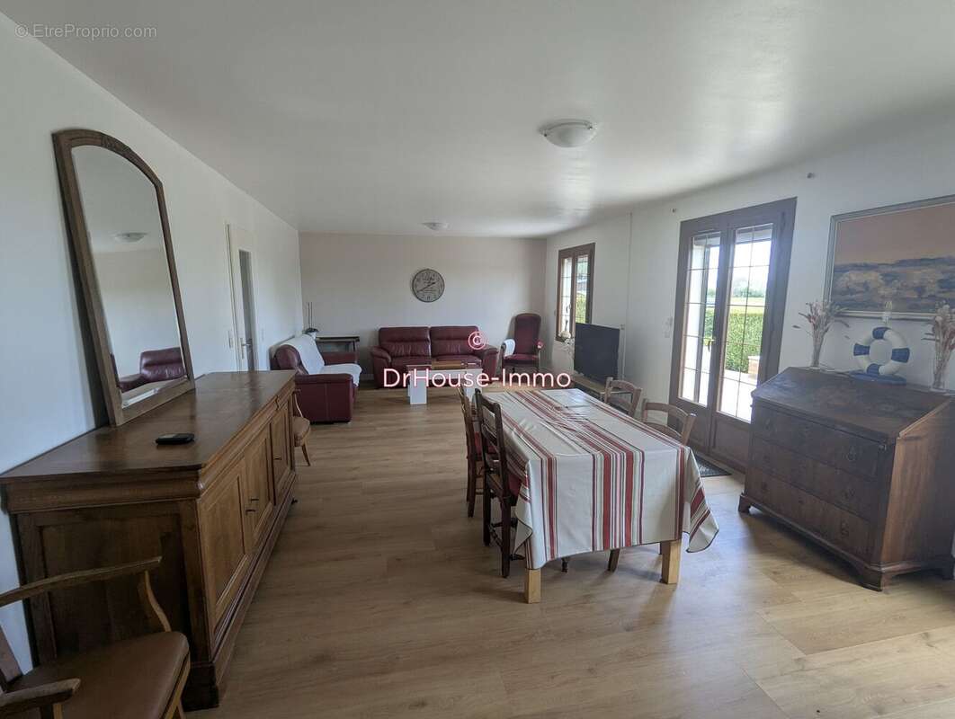 Maison à VEULES-LES-ROSES