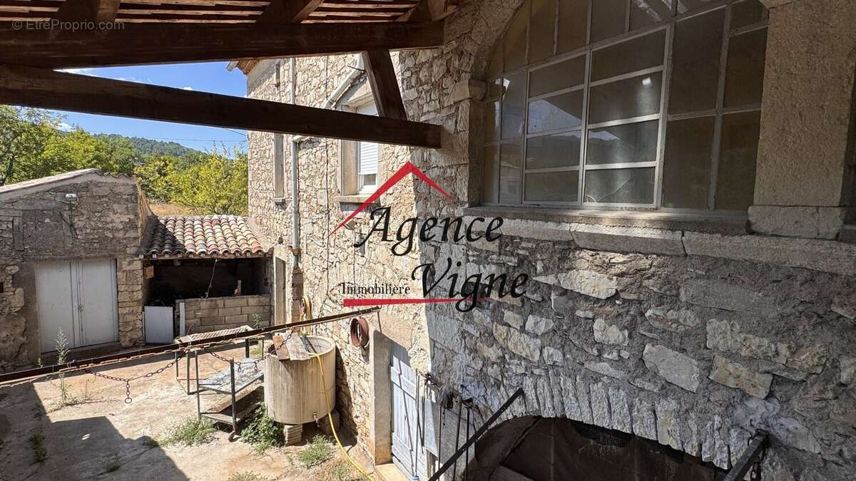A l'orée de village - photo 6