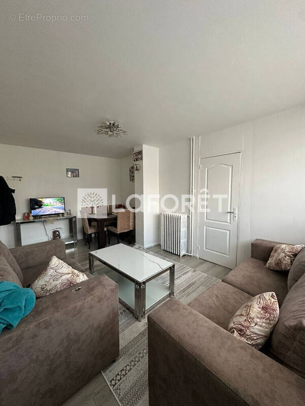 Appartement à SARCELLES