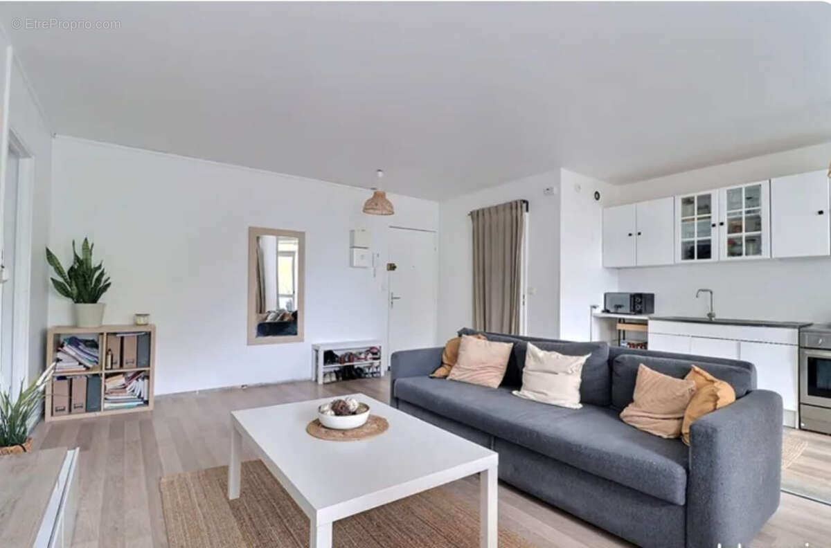 Appartement à CHENNEVIERES-SUR-MARNE