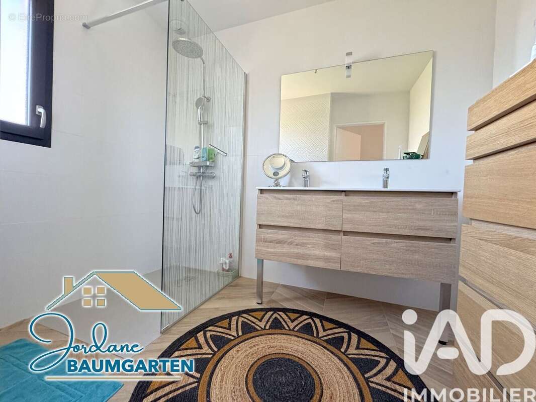 Maison 98 m² à L'eguille  - photo 9