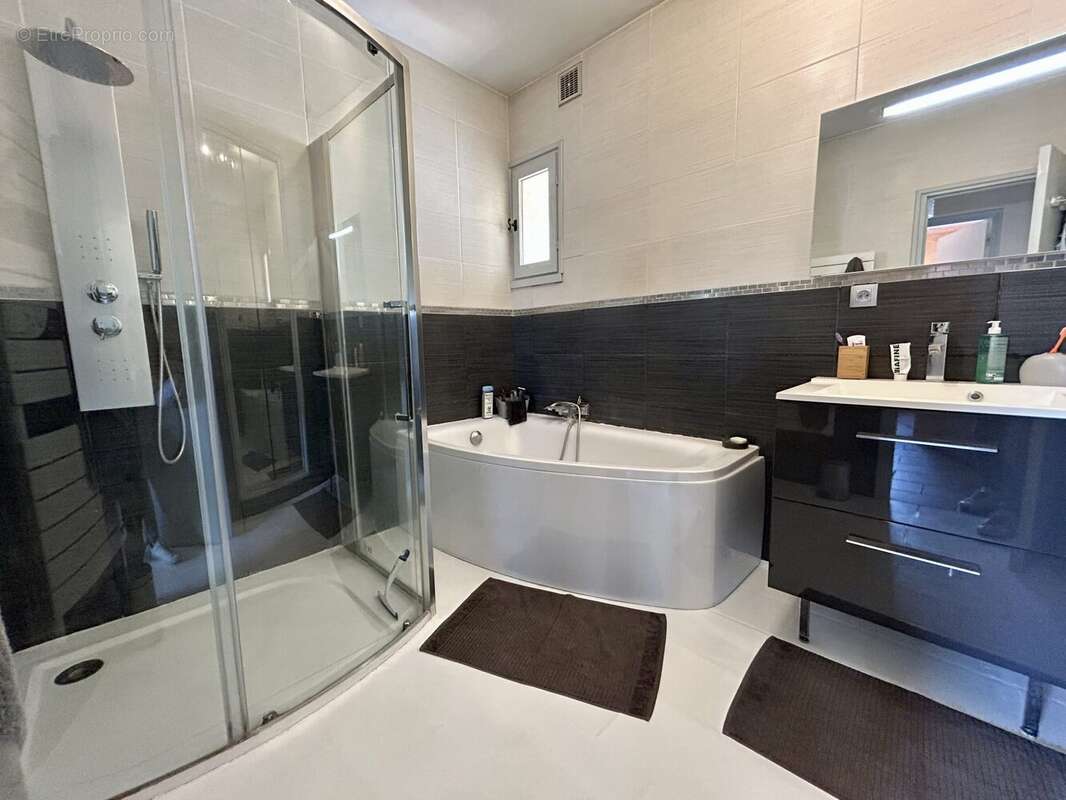 Maison à MARGUERITTES