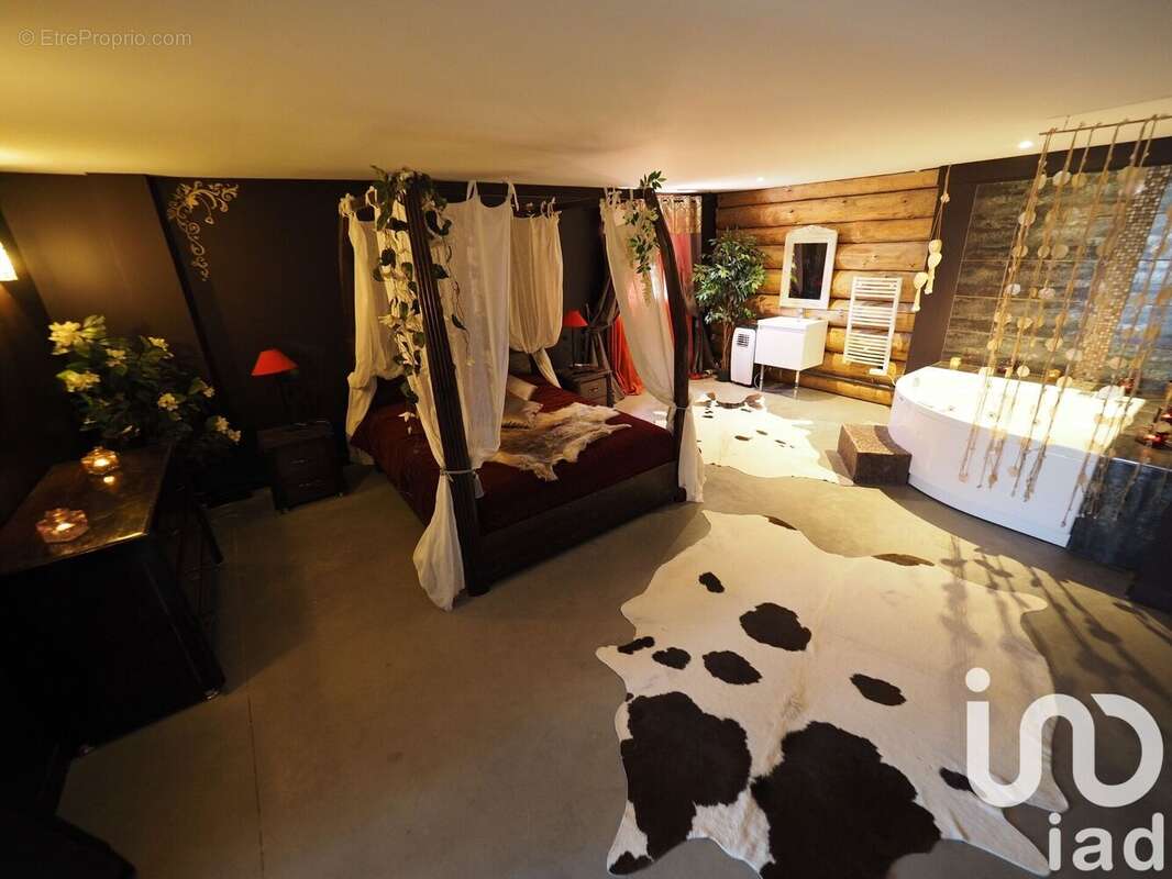 Photo 5 - Autre à SALBRIS