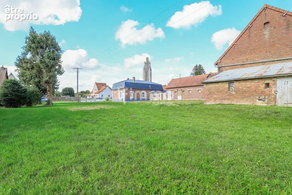 Corps de ferme authentique – 4 056 m² de terrain - photo 4