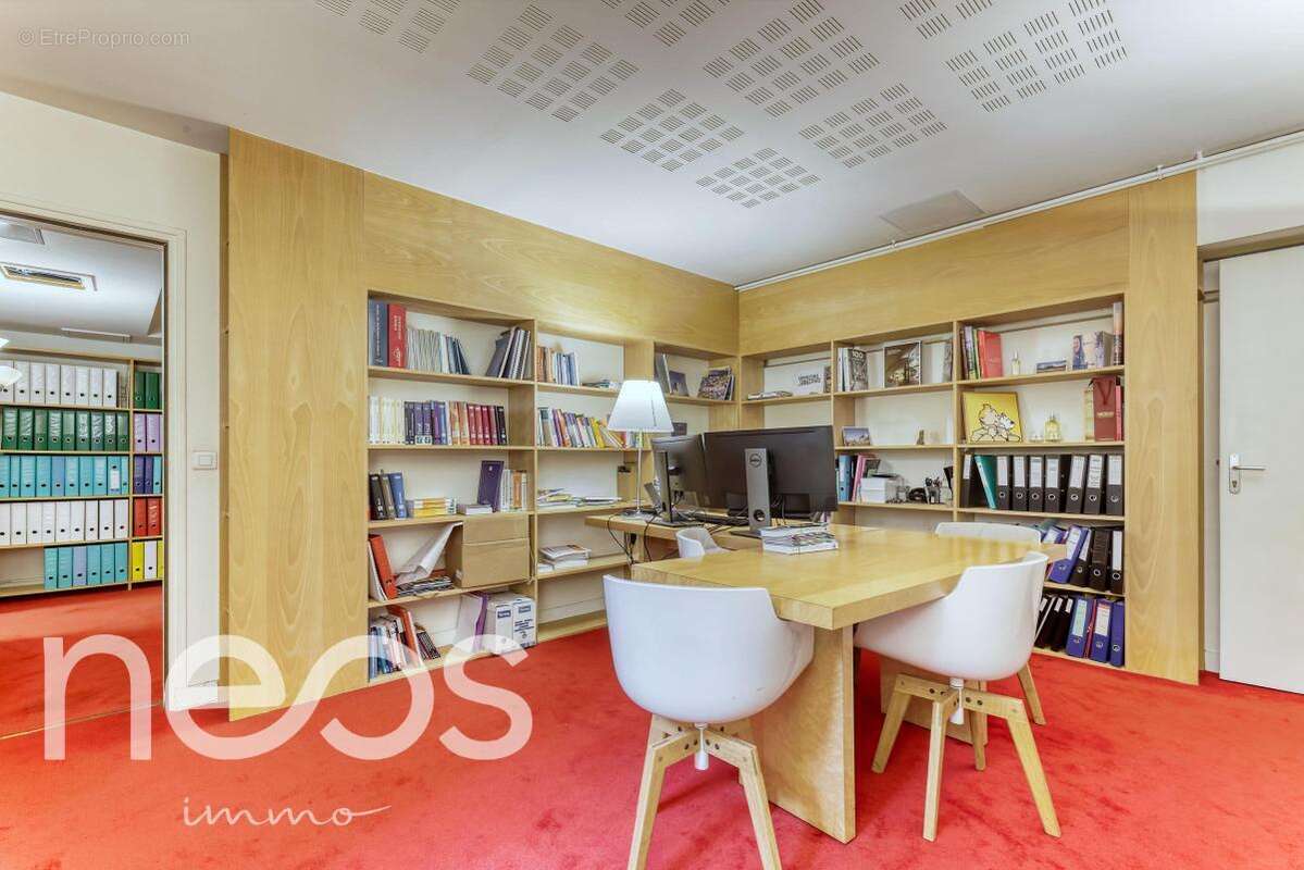 Commerce à PARIS-16E