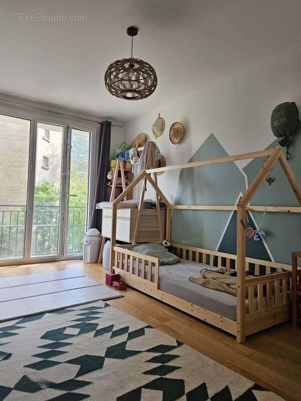 Appartement à PARIS-20E