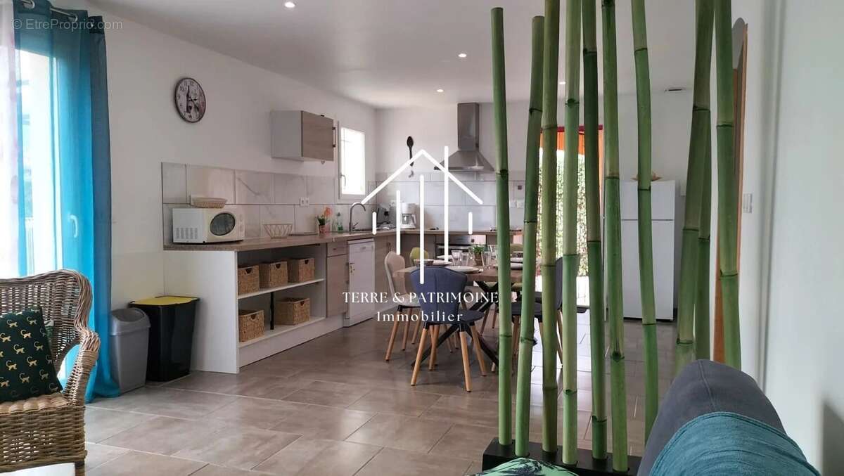 Maison à VALLON-PONT-D&#039;ARC