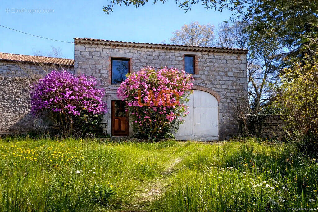 Maison à SAINT-ALBAN-AURIOLLES