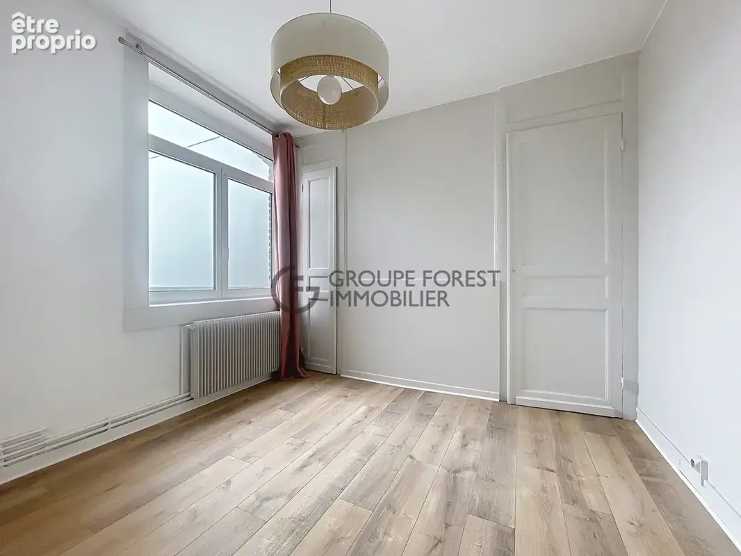Appartement 3 pièces 81 m² à vendre à La Madeleine (59110) - photo 5