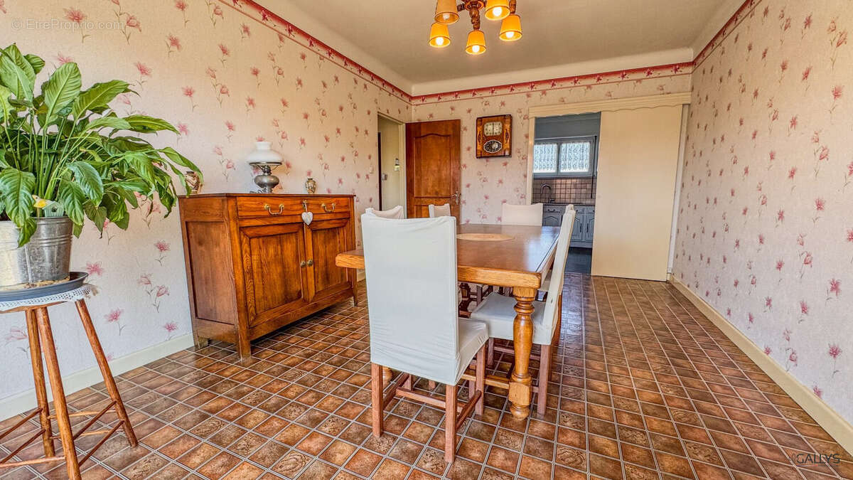 Maison 5 pièces 104 m² à vendre à Flevy (57365) - photo 6
