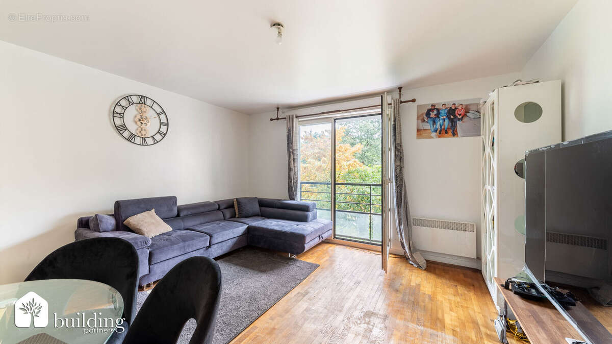 Asnières-sur-Seine Bords de Seine - Appartement 2 pièces de 52,8 m² - photo 4