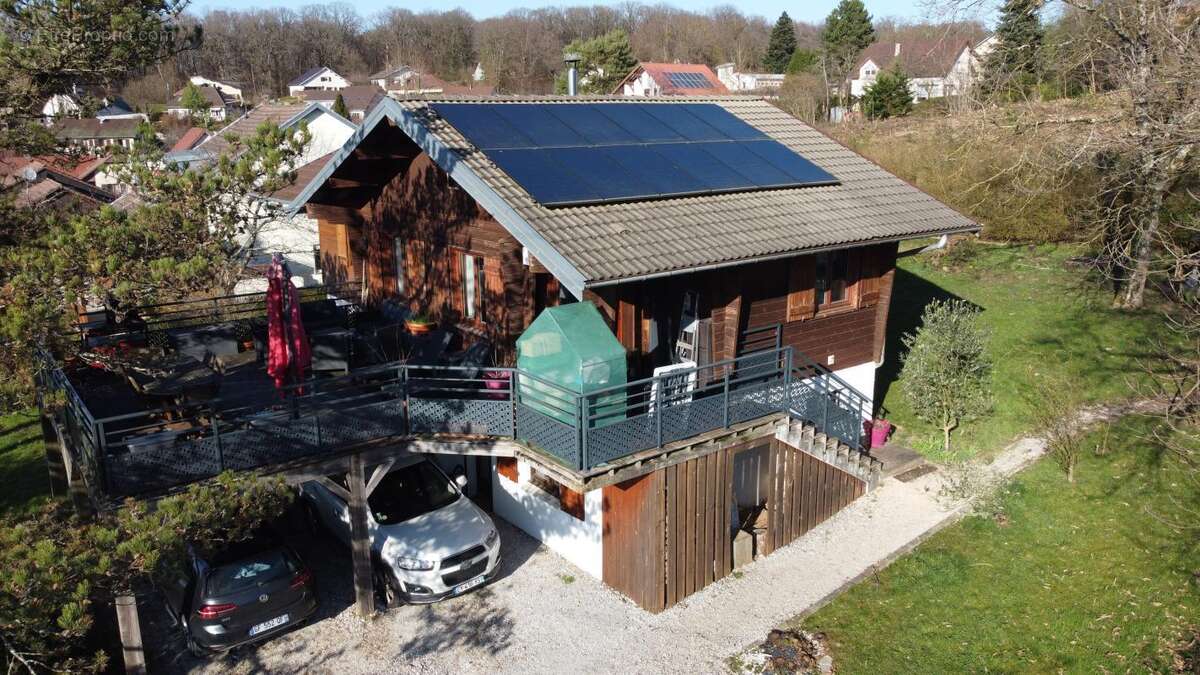 Maison à MONTFERRAND-LE-CHATEAU