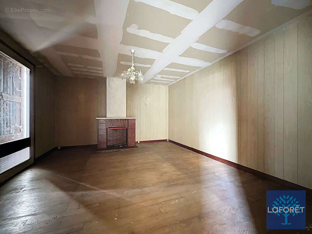 Maison à SAINT-ORENS-DE-GAMEVILLE