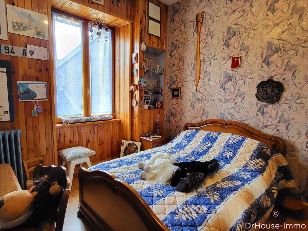 Appartement à CRAPONNE-SUR-ARZON