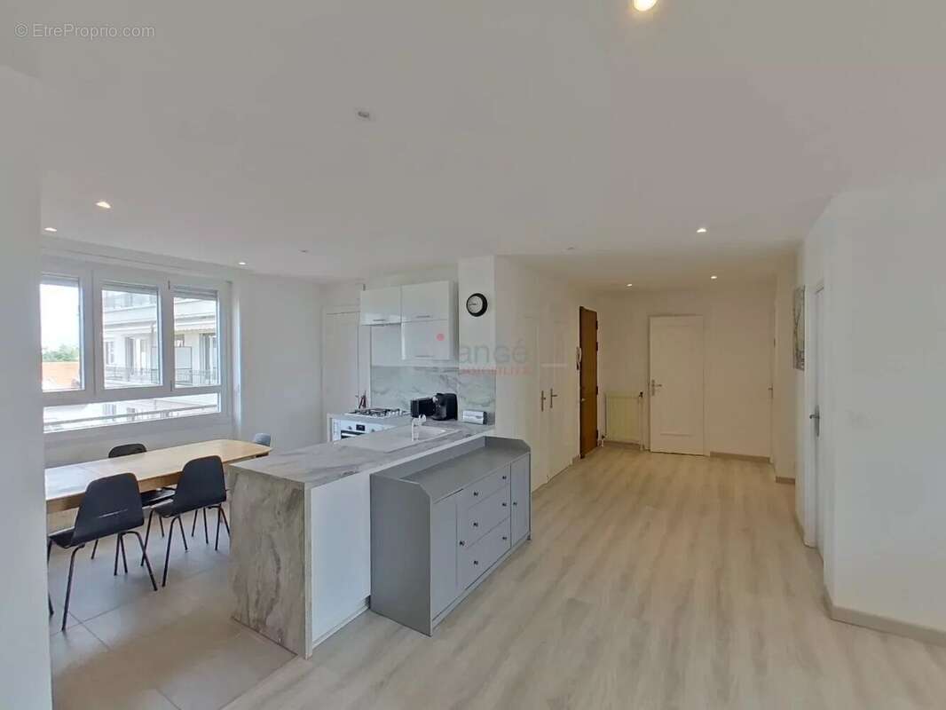 Appartement à LYON-3E