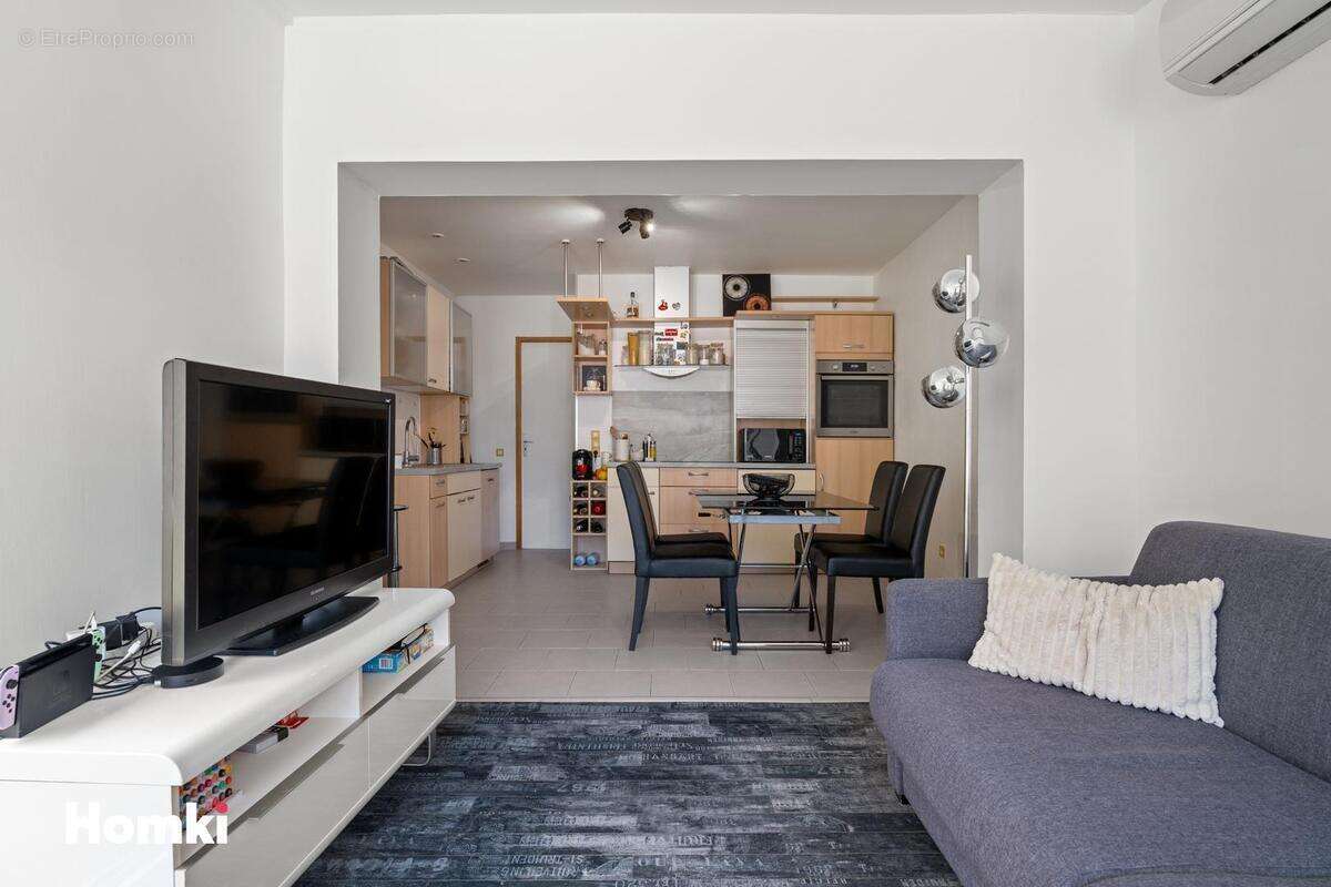 Maison à VILLENEUVE-LOUBET