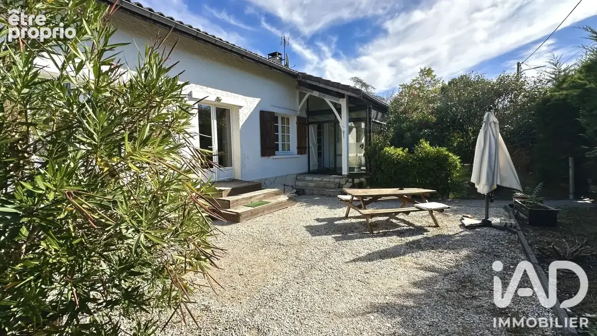 Photo 1 - Maison à LE PORGE