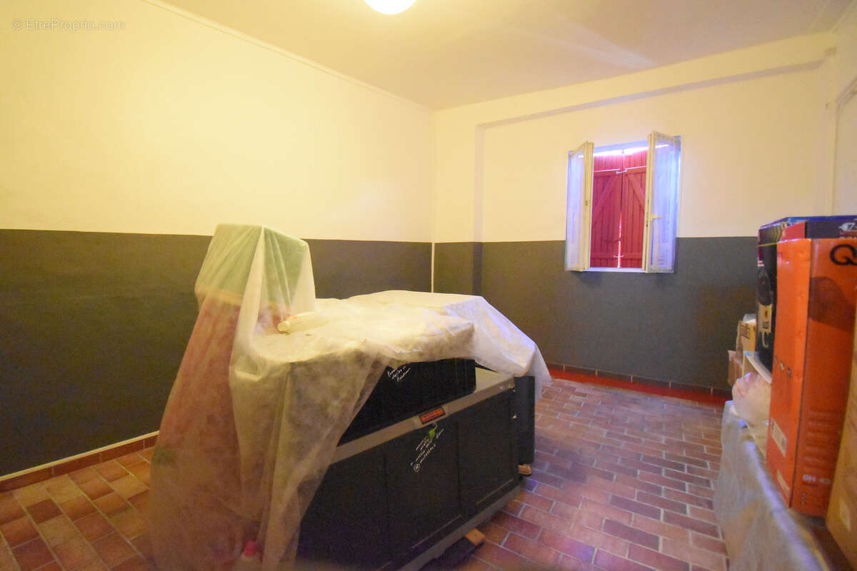 Maison à VILLENEUVE-SUR-ALLIER