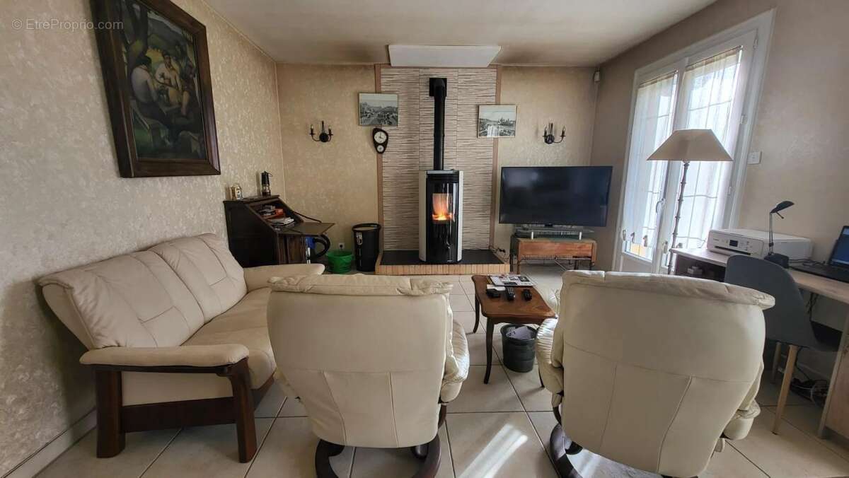 Maison à PORT-SAINTE-FOY-ET-PONCHAPT