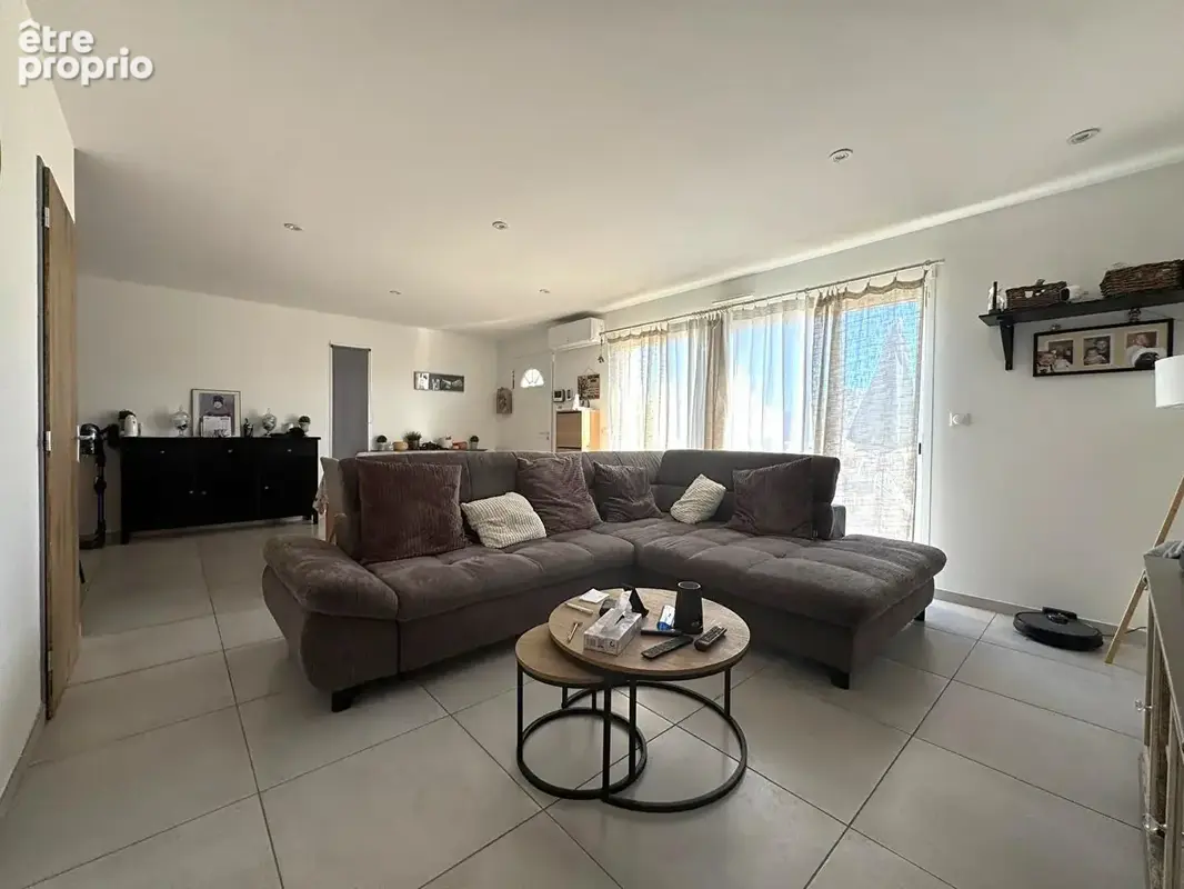 Maison Plain Pied - 4 Pièces - 90 m² - photo 2