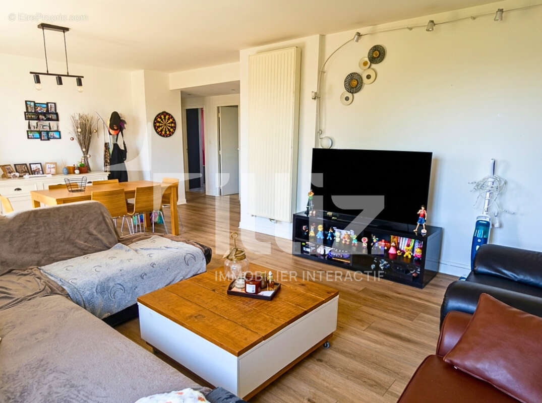 INVESTISSEMENT MEUBLÉ  T3 loué de 68m2 - proche centre NIORT - photo 7