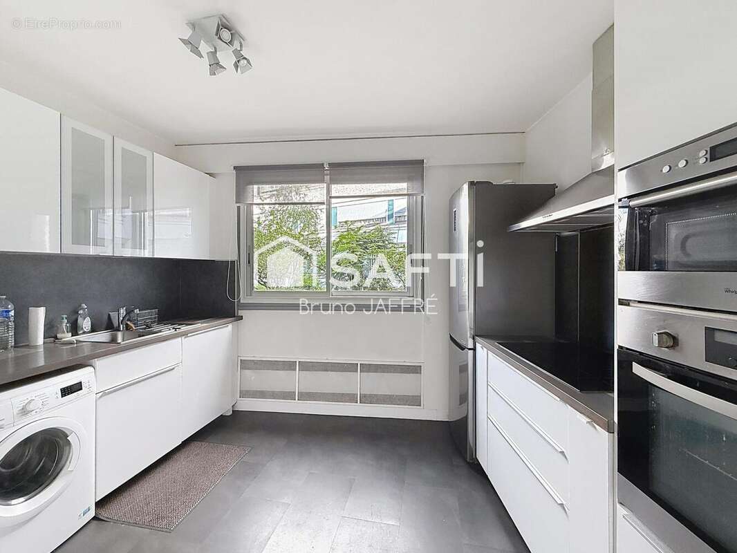 Photo 2 - Appartement à PARIS-15E