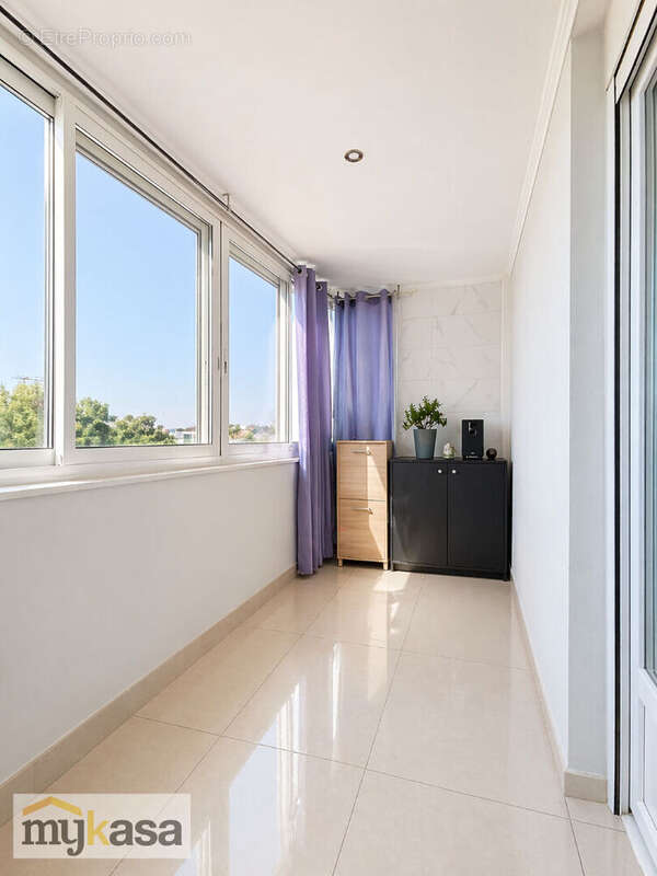 Appartement Martigues 4 pièce(s) 84 m2 - photo 4