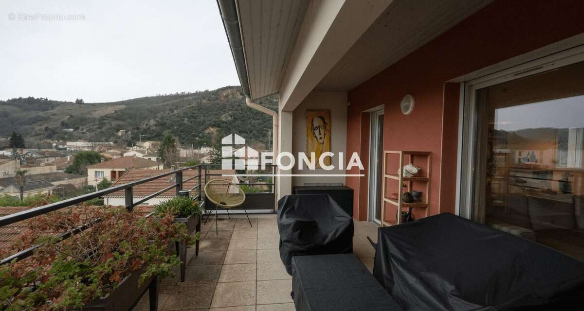 Appartement à TOURNON-SUR-RHONE