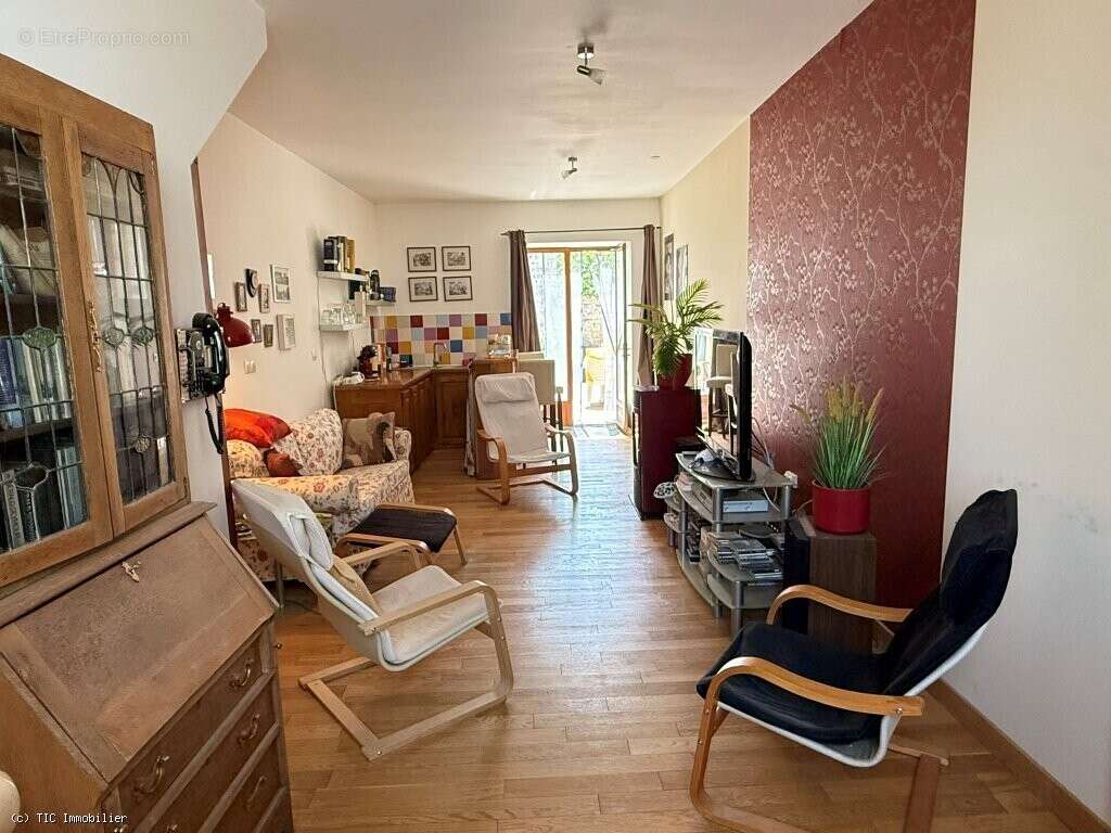 Maison à RUFFEC