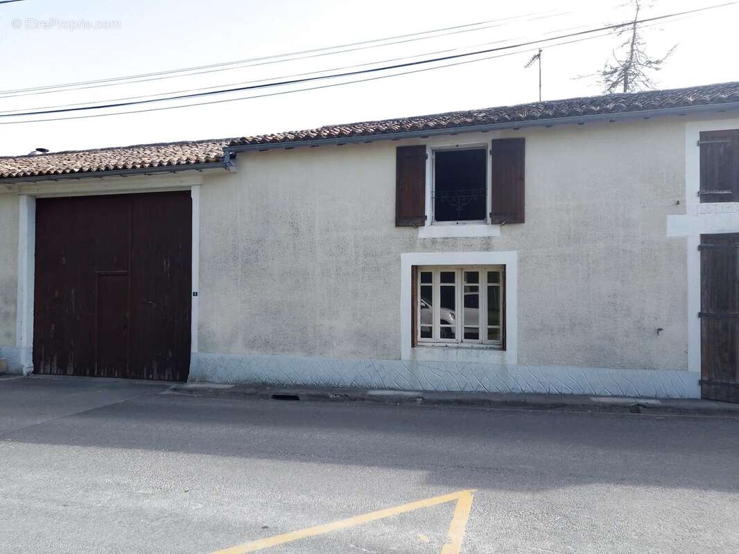 Maison 60 m² à Cierzac  - photo 8