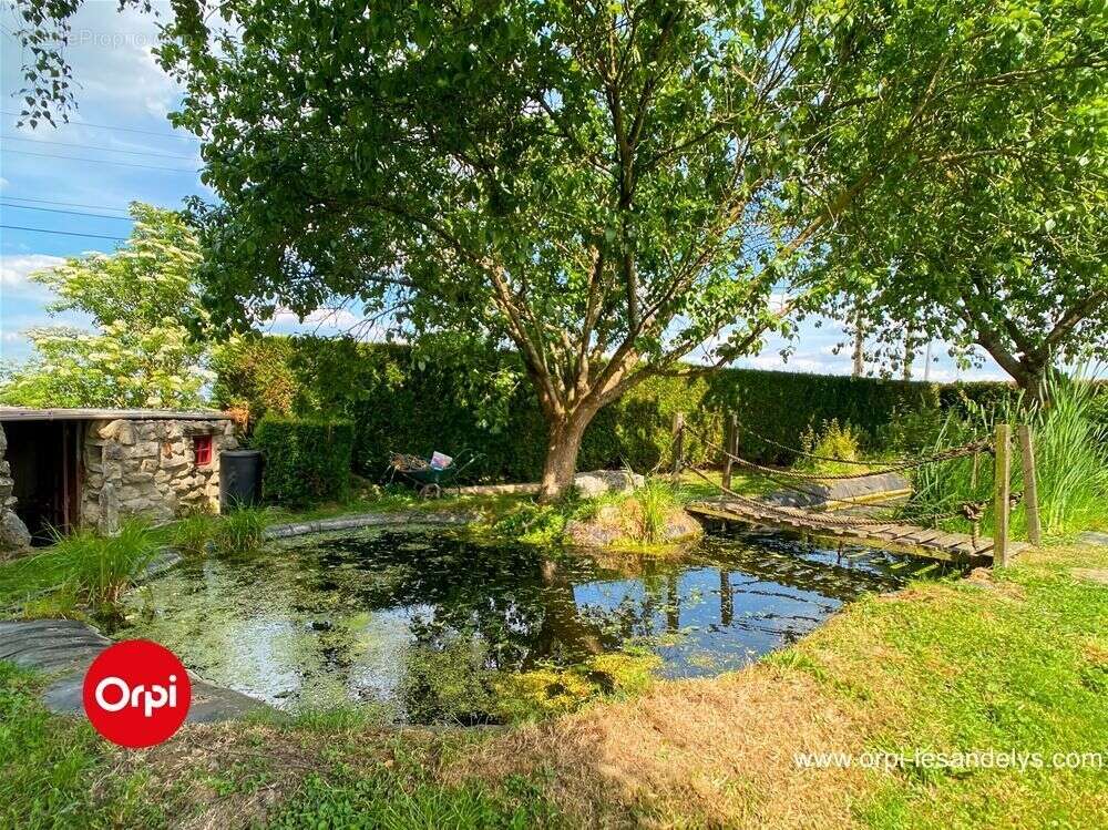 Maison à LES THILLIERS-EN-VEXIN