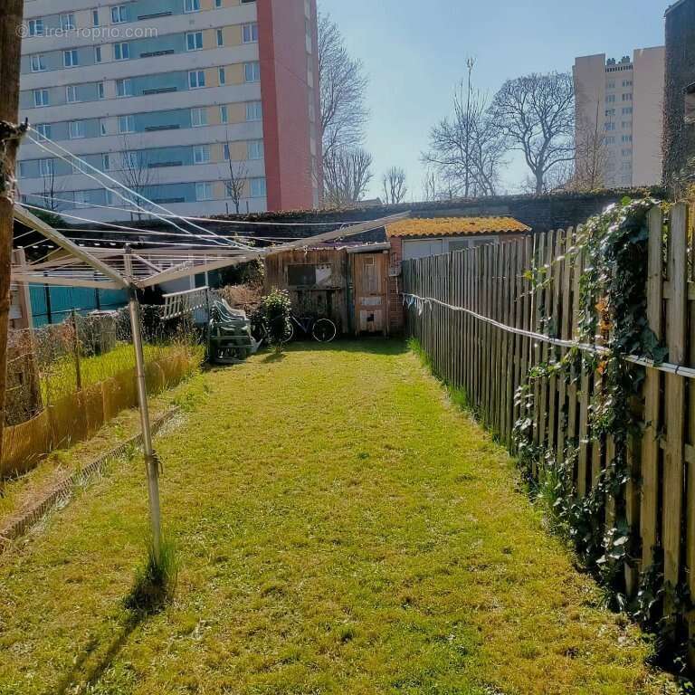 Maison à LA MADELEINE