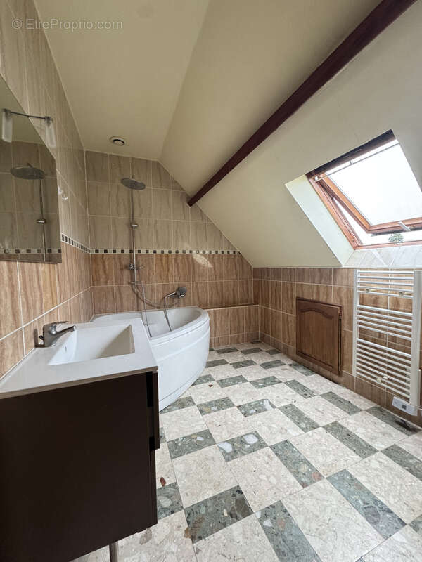 Maison à MITRY-MORY