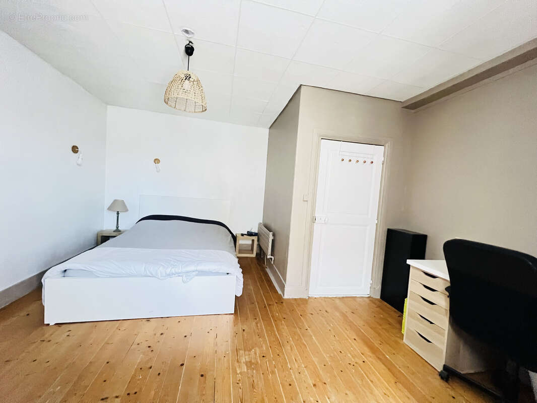 Maison à AUNAY-SOUS-AUNEAU