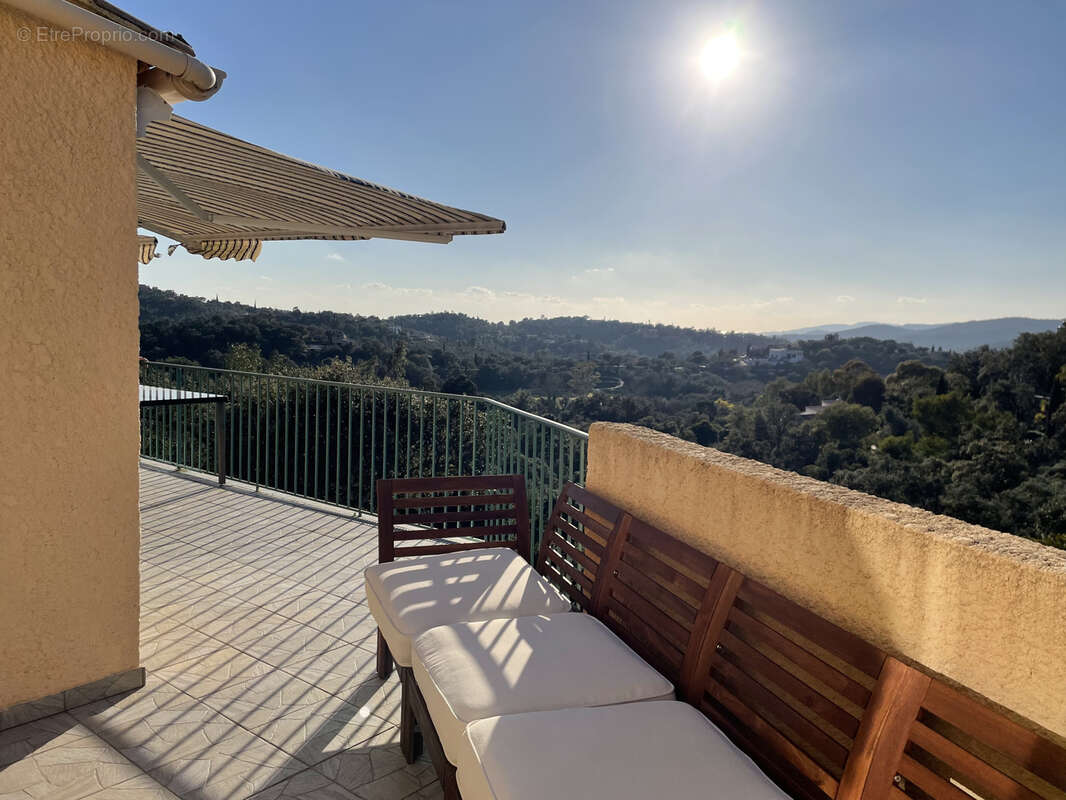 Maison à LA LONDE-LES-MAURES