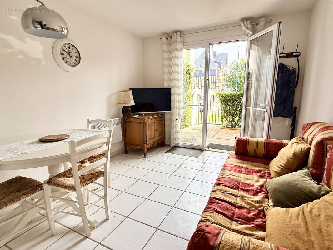 Appartement à DIVES-SUR-MER