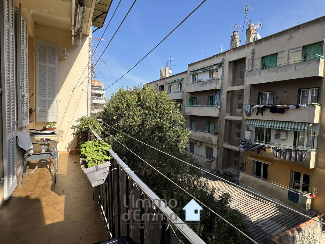 Appartement à MARSEILLE-7E