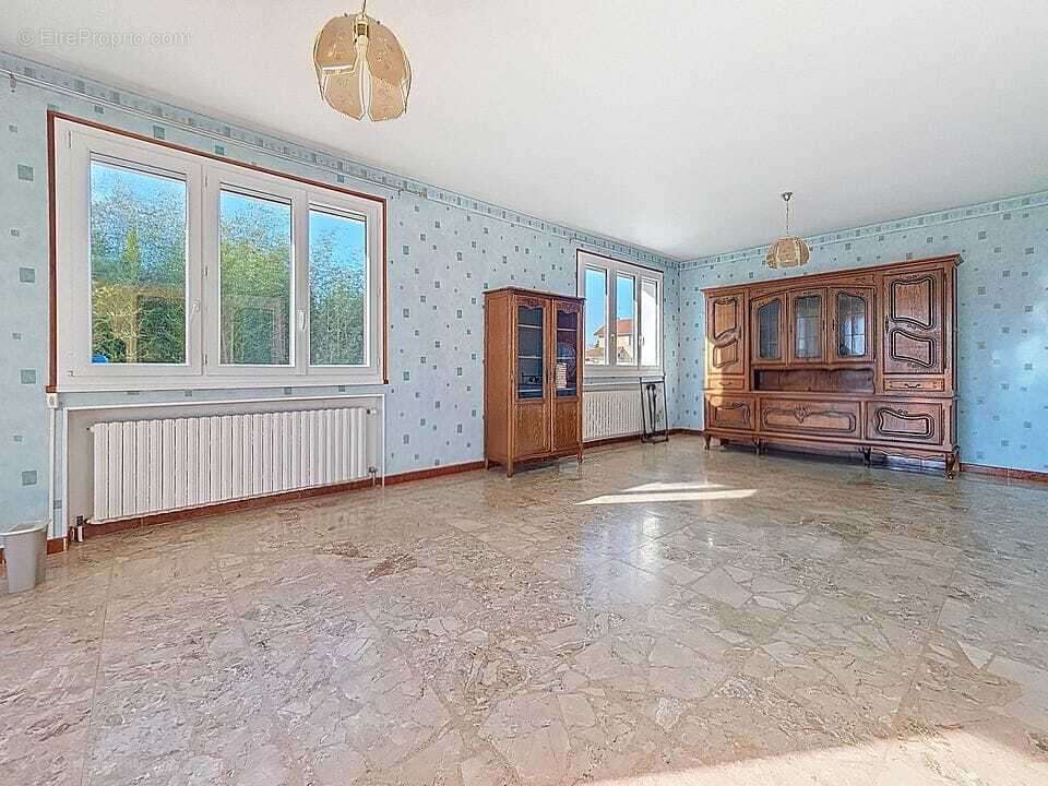 Maison à SAINT-JUST-CHALEYSSIN
