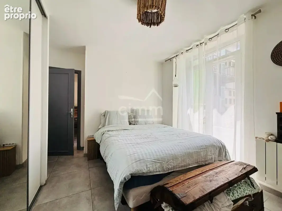 Appartement T3 rénové avec balcon à Sisteron - photo 3