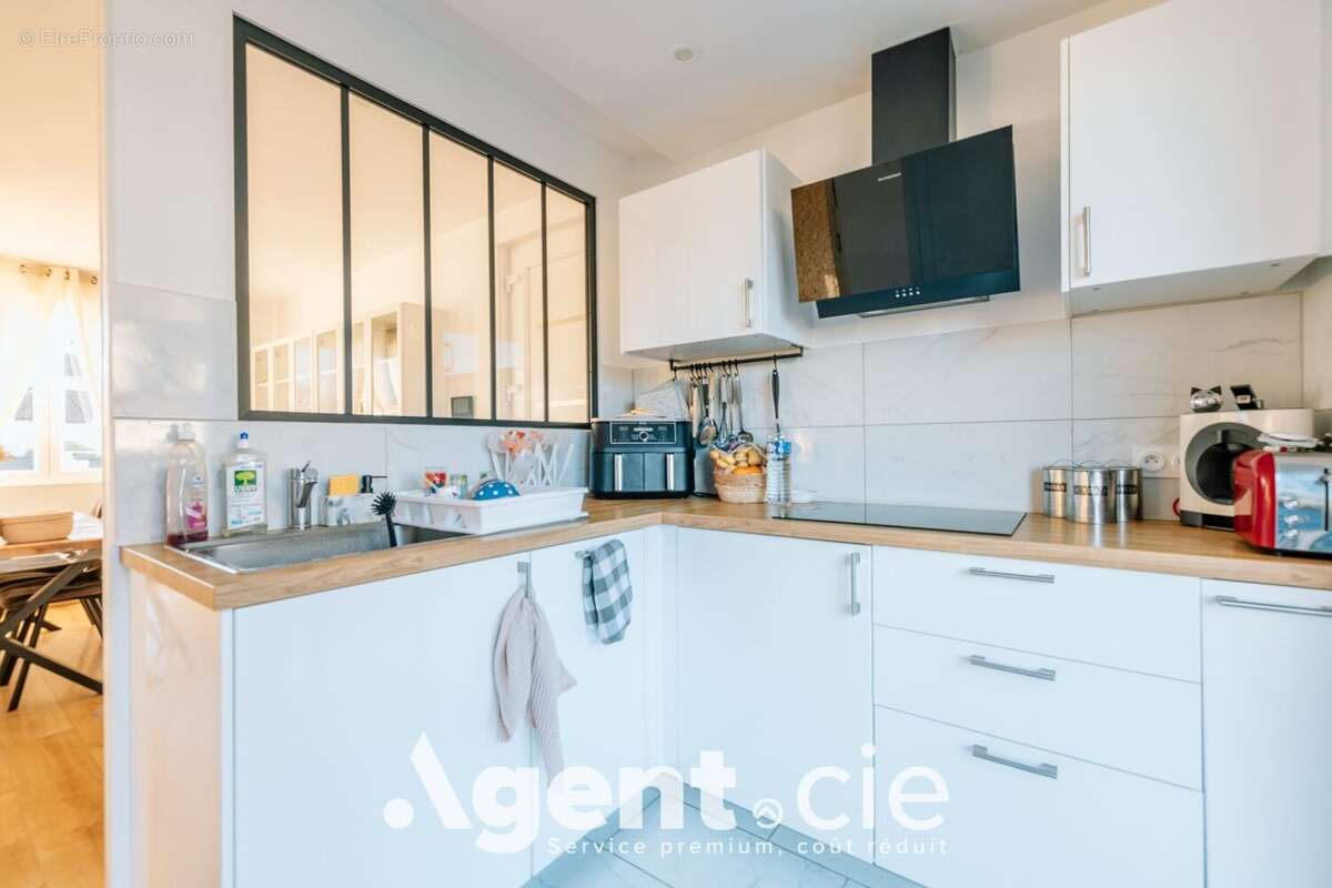 Maison à VILLERS-BOCAGE