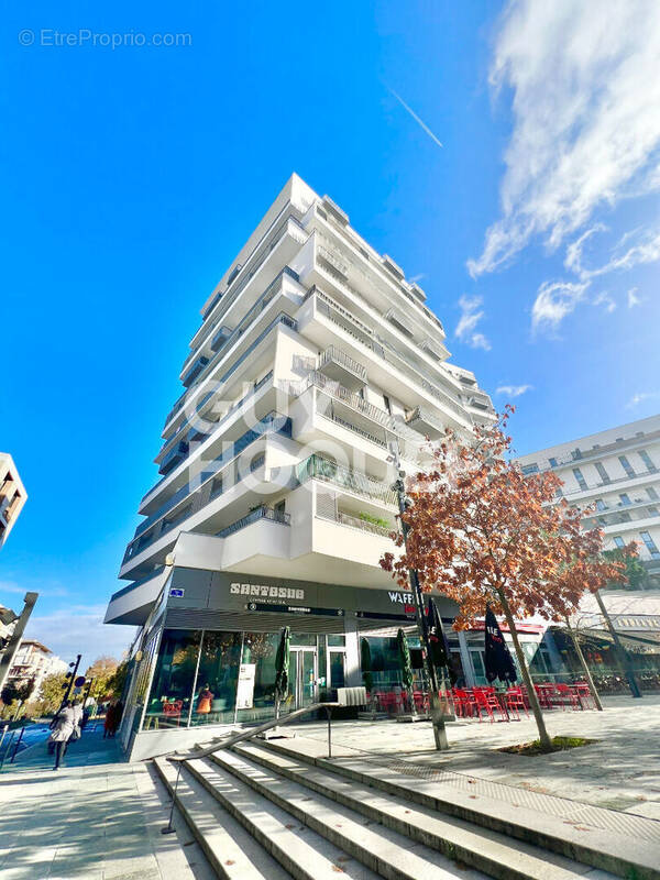 Parking à MASSY
